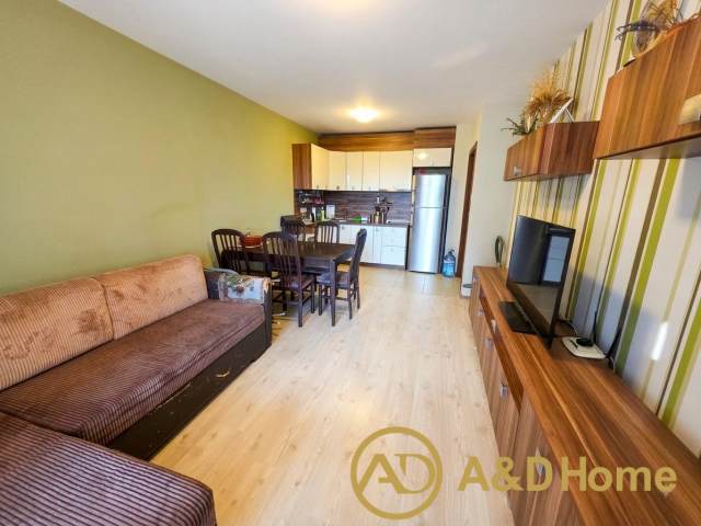 Lovely two-bedroom apartment in the center of Ravda, 5-6 minutes from the South Beach.