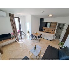 Luxuriöse Zweizimmerwohnung in erster Meereslinie, Anlage ONYX – Sveti Vlas!