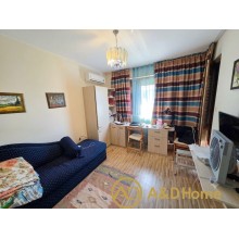  Wonderful three-room apartment in the center of Ravda, 5-6 minutes from the South Beach – centrally located. 