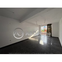  Three studios on the ground floor in the town of Sveti Vlas, Intsaraki area! 