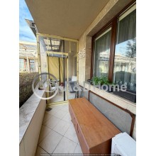 Zweizimmerwohnung in Sveti Vlas! 250 m vom Strand!