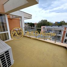  Reduzierter Preis! Wohnung mit 51 m² Terrasse nahe Mladost – Sonnenstrand West 